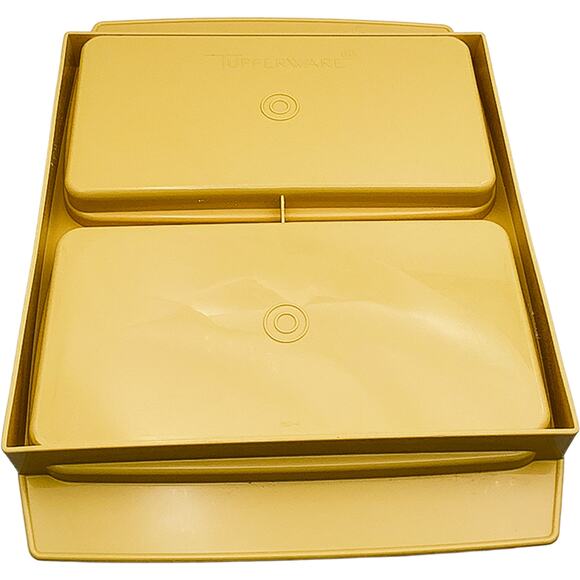 Vintage Tupperware Deviled Egg Yellow/Gold Carrier Storage w/Lid & Handles 723-4 - Picture 3 of 6